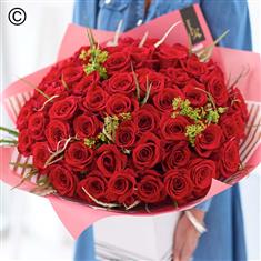 Luxury 50 Valentine&#39;s Red Rose Hand-tied