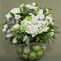 White &amp; Green apples and flowers
